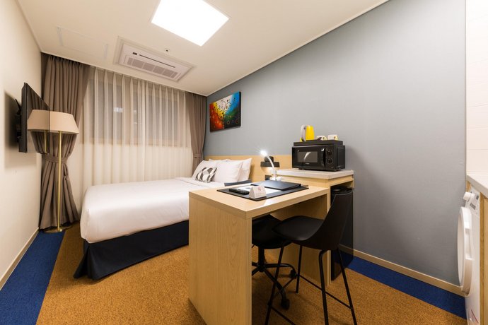 Days Hotels & Suites by Wyndham Incheon Airport