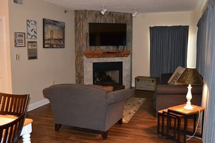 River Place 23 - 3 Br Condo