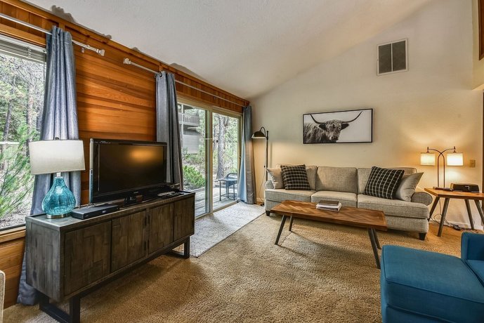 2 Killdeer-Hot Tub-3br/2ba