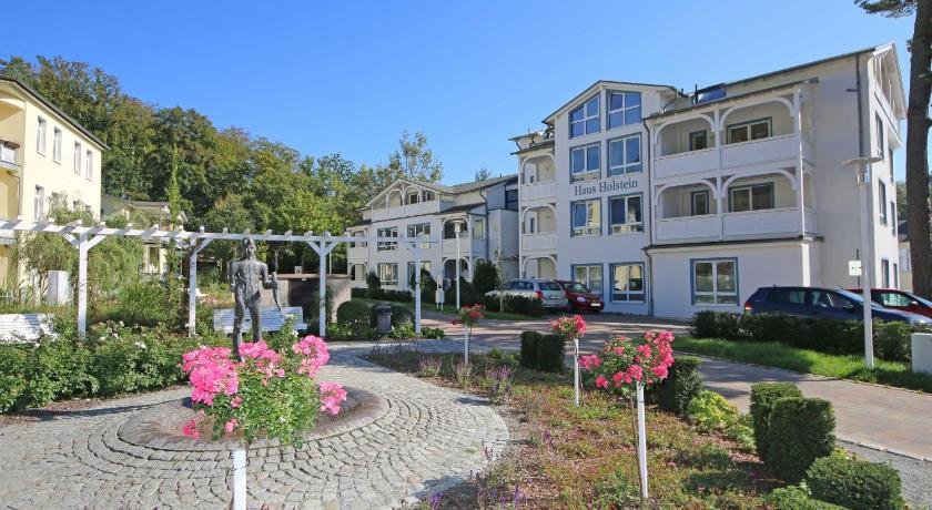 Haus Holstein Whg 11 & 12