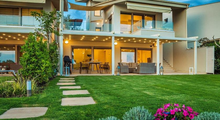 A&A Luxury Beach Villas - Aphrodite