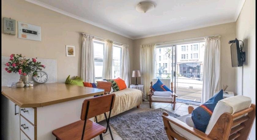 Caline Vip Apartments beach close