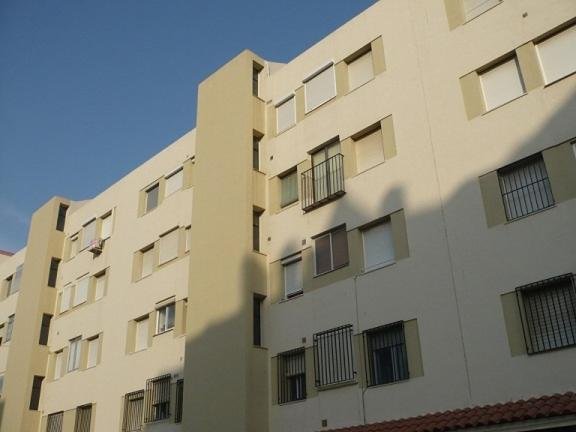 Motril primera linea de playa Apartamento 3 habitaciones terraza sobre el mar todo equipado