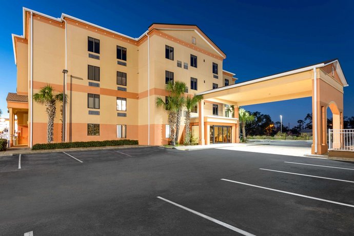 Ramada by Wyndham Panama City