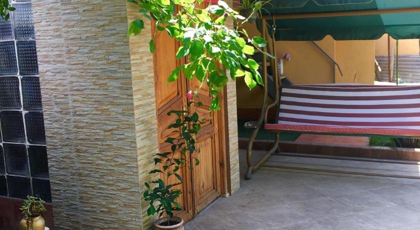 Eco Holiday House
