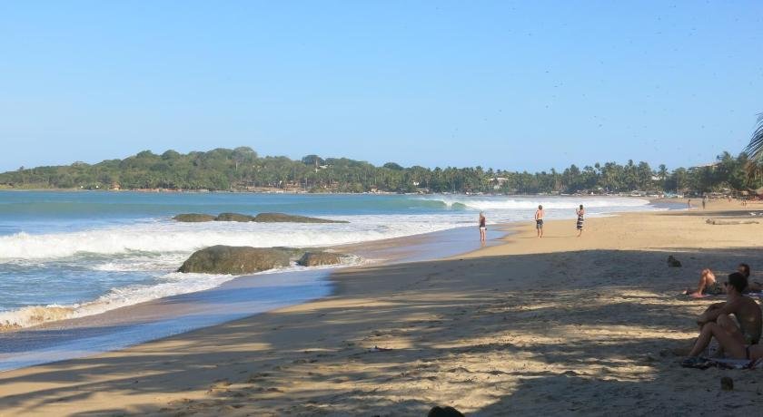 Surf Beach Hotel