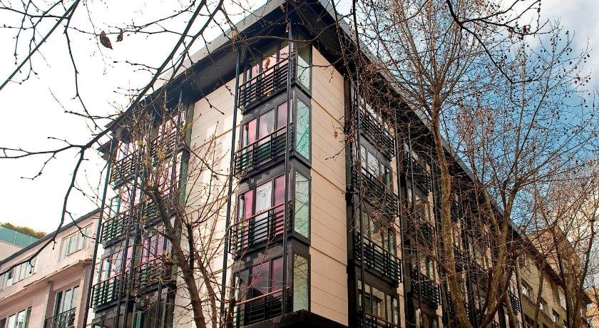 Deger 16 Apartments