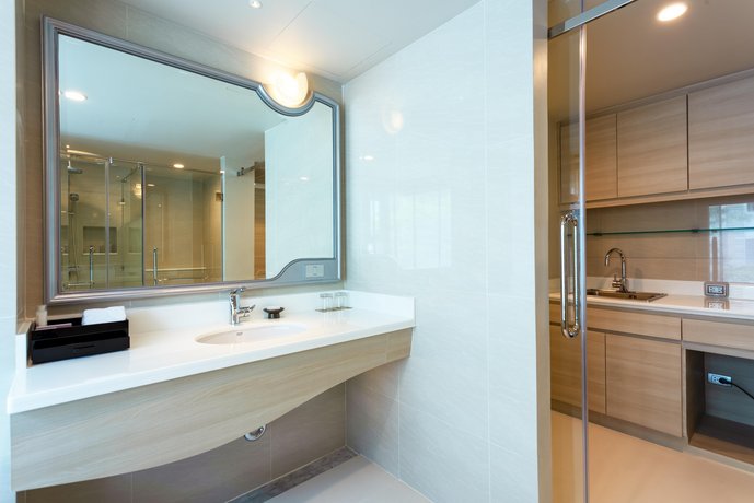 Centara Sonrisa Residence and Suites Sriracha