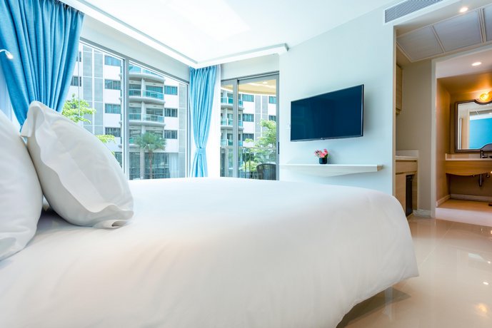 Centara Sonrisa Residence and Suites Sriracha