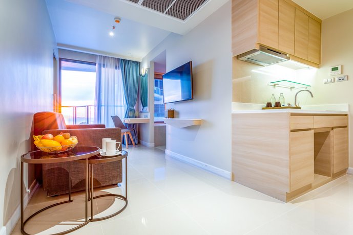 Centara Sonrisa Residence and Suites Sriracha