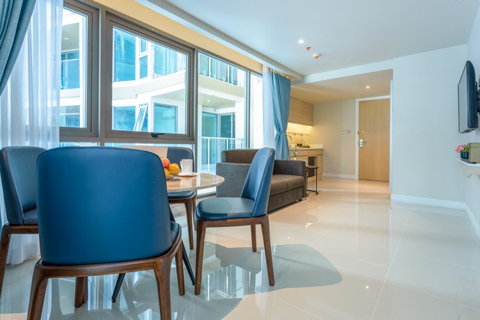 Centara Sonrisa Residence and Suites Sriracha