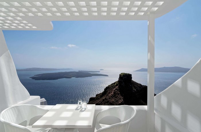 Tholos Resort