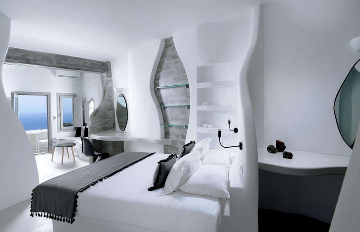 Tholos Resort