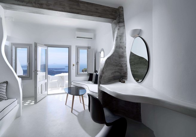 Tholos Resort