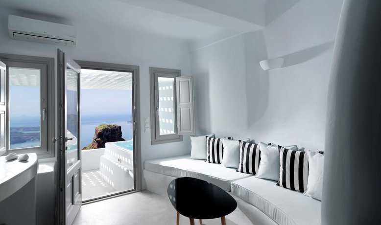 Tholos Resort