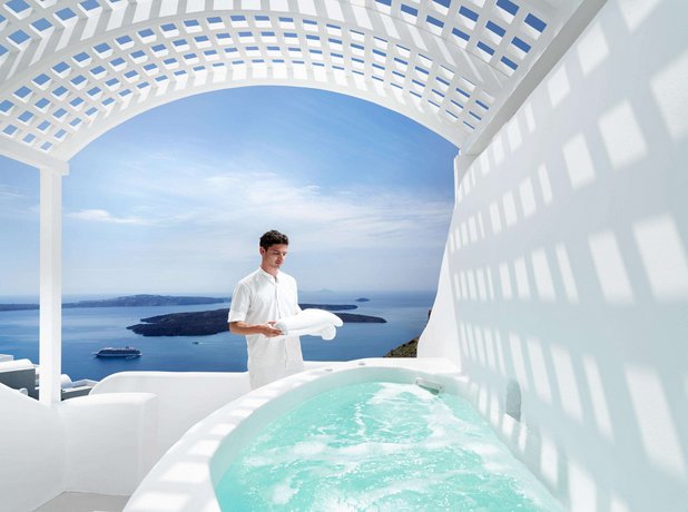 Tholos Resort