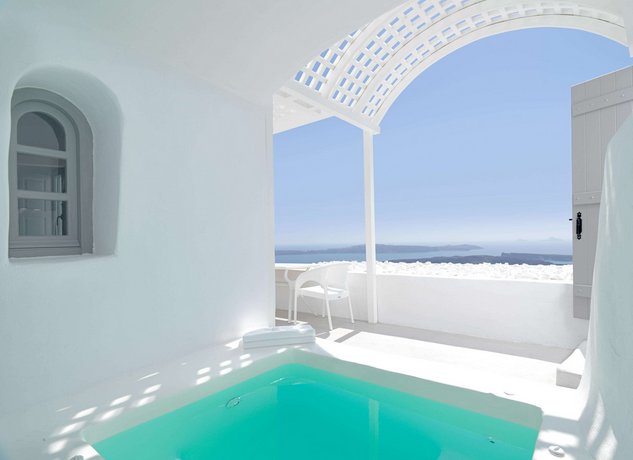 Tholos Resort