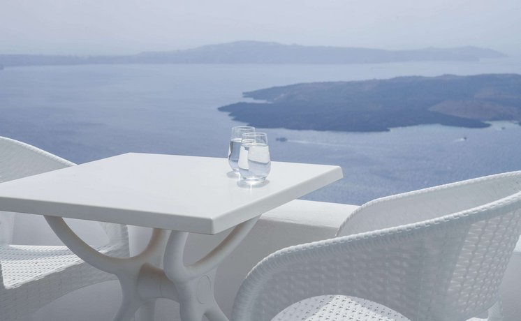 Tholos Resort