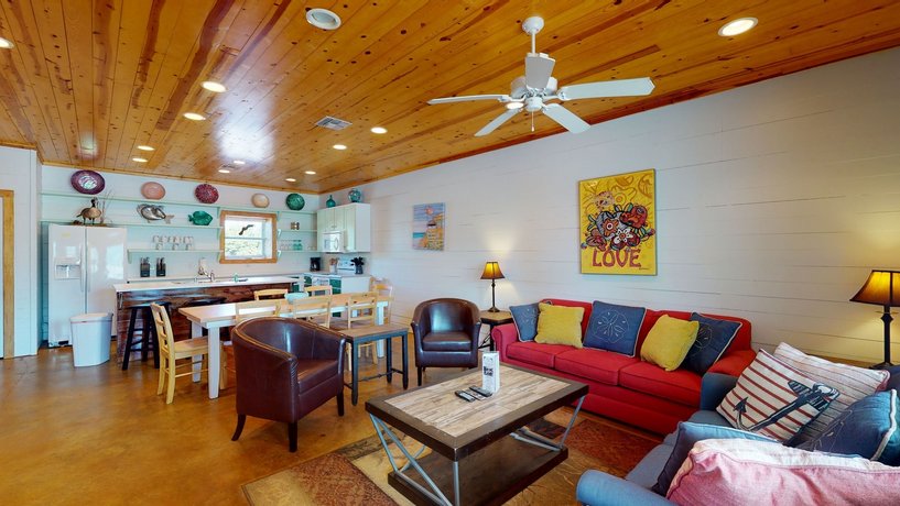 The Commons 102 - Three Bedroom Townhome
