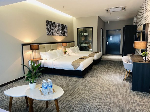 Glex Hotel Signature JB