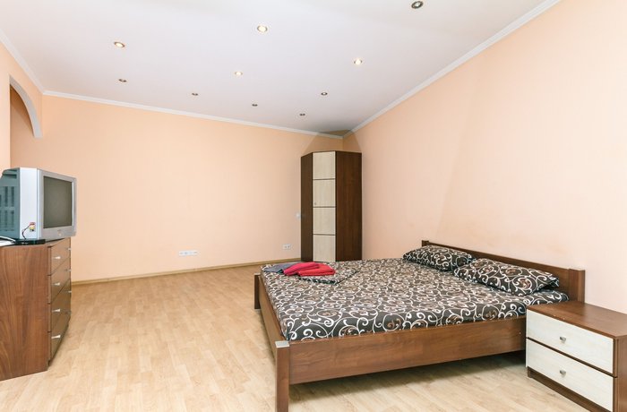 Apartment on Baseina Street