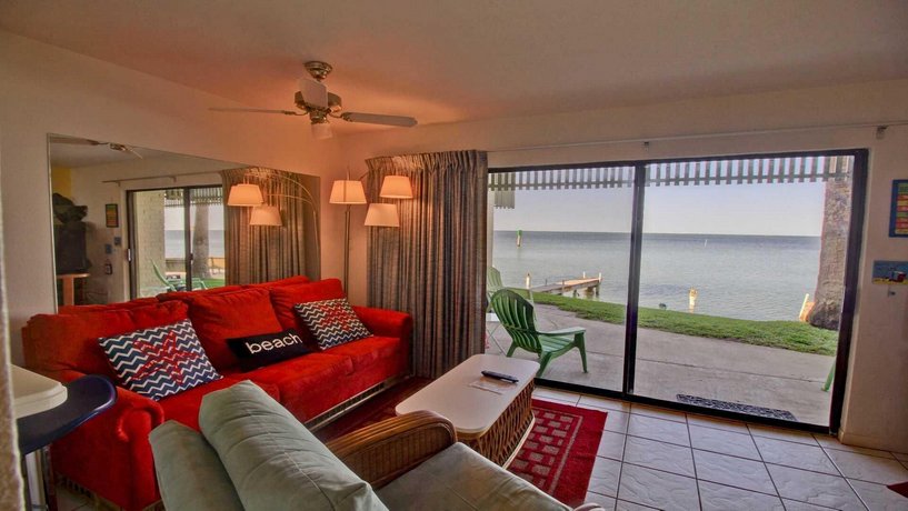 115 - 1 Br Condo