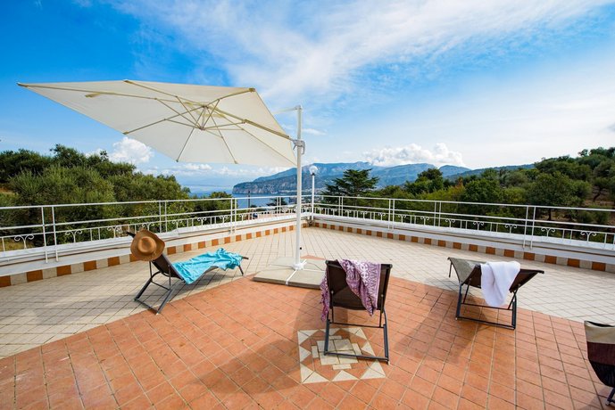 Villa Louise Sorrento