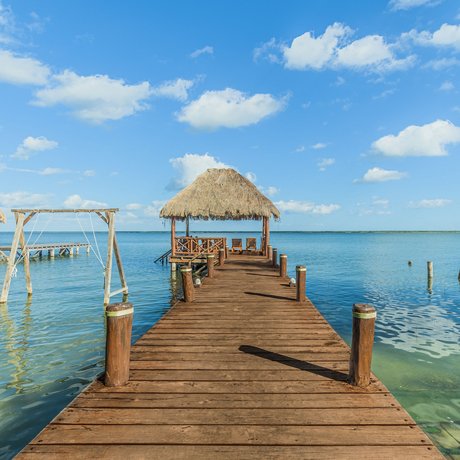 Las Nubes Bacalar