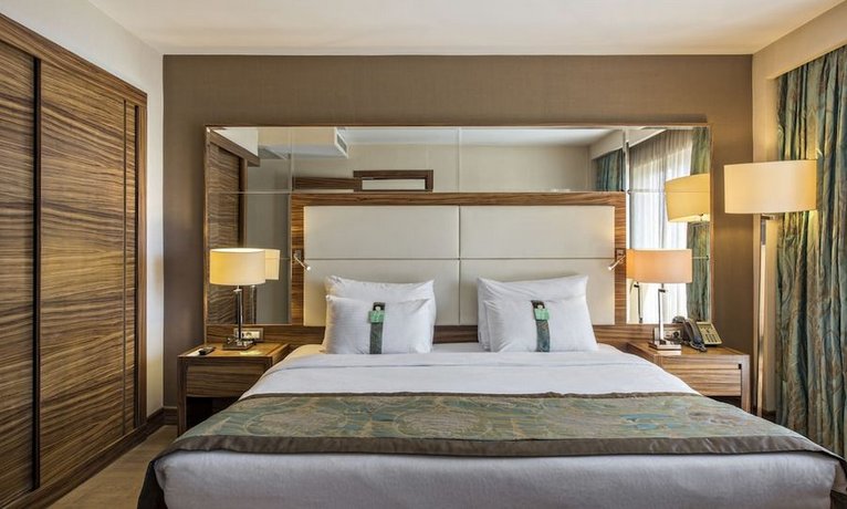 Holiday Inn Sisli