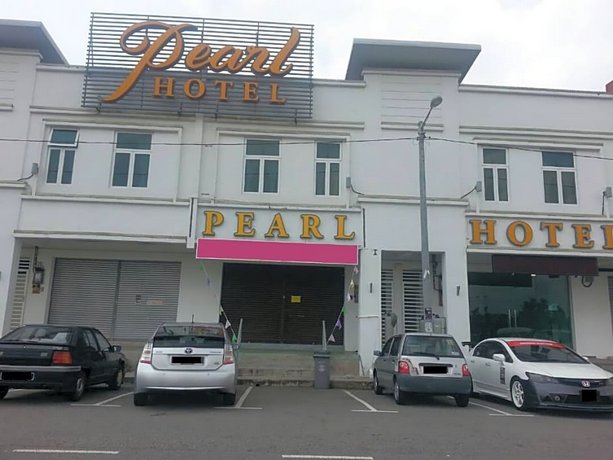 Pearl Hotel Alor Gajah