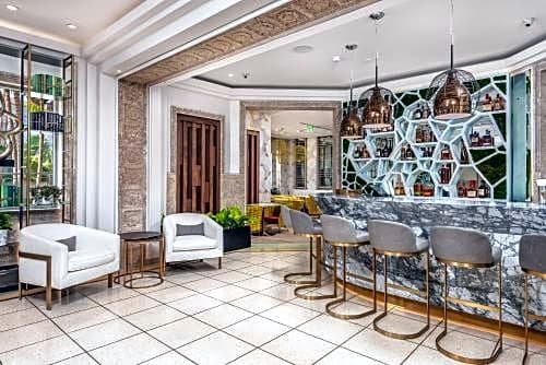 Lennox Miami Beach