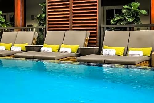 Lennox Miami Beach