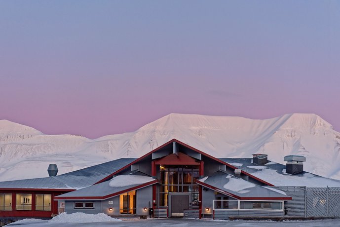 Radisson Blu Polar Hotel Spitsbergen Svalbard Norway thumbnail