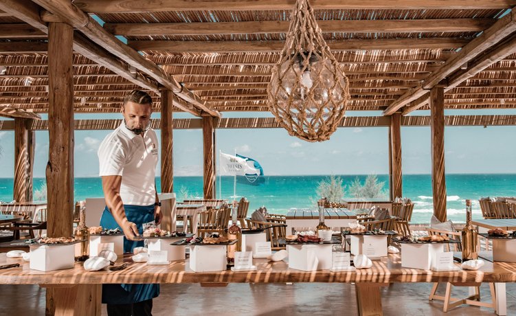 Mitsis Rinela Beach Resort & Spa