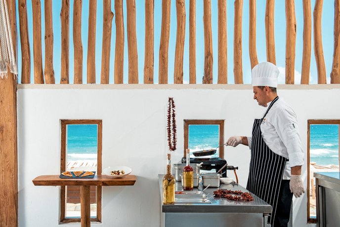Mitsis Rinela Beach Resort & Spa