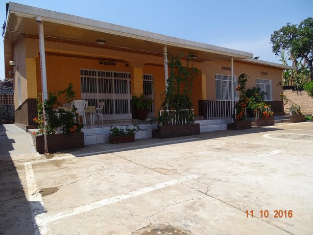 Remera Modern Guesthouse