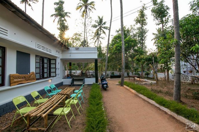 Piggy Hostel Varkala