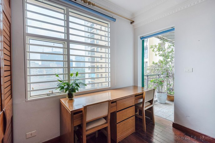 Donia's Green Cozy 3br City Center Condo @ba Dinh District