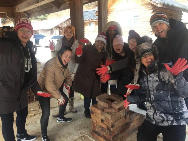 Pyeongchang Hwangtogudeulmaeul Pension