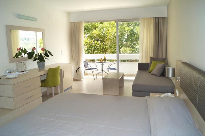 Niriides Hotel Afantou
