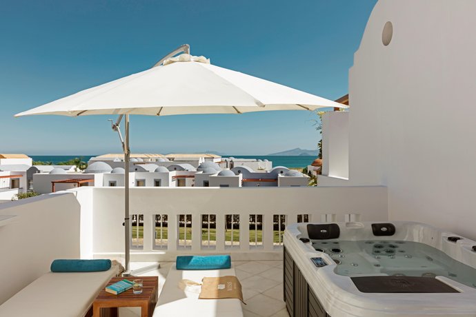 Mitsis Blue Domes Resort & Spa