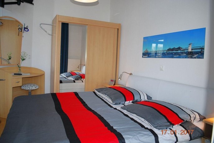 Seeschloss-App-05