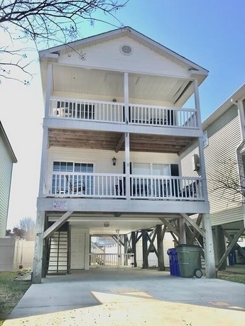 Cooper's Lighthouse Home 4 Bedrooms 3 5 Bathrooms Home