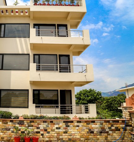Om Mansion