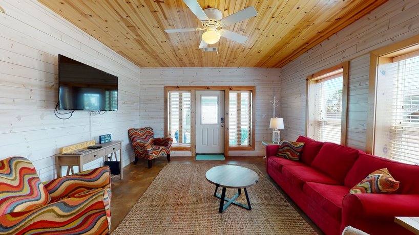 The Commons 601 - Three Bedroom Townhome