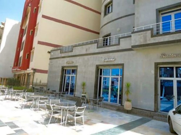 HOTEL ZIDANE
