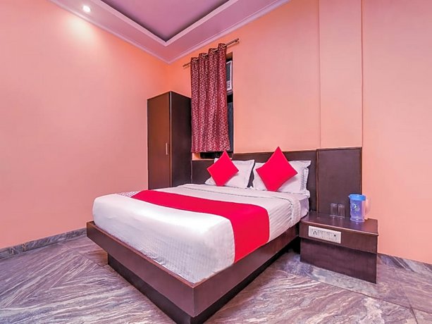 OYO 18997 Hotel Km International