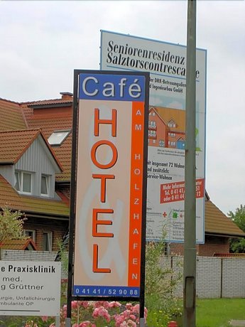 Hotel am Holzhafen