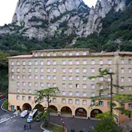 Apartamentos Montserrat Abat Marcet