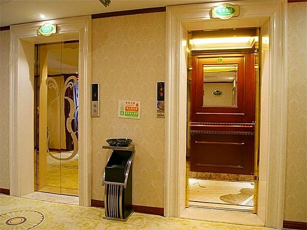 Vienna International Hotel Shanghai Pudong Xiupu Road